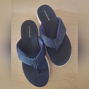 Yachtcore flipflops (gently used)